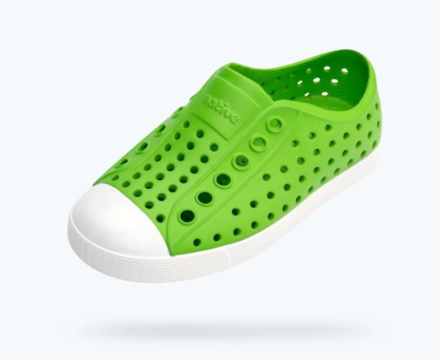 Native Shoes Jefferson Child Girls' Sneakers in Grasshopper Green & Shell White
