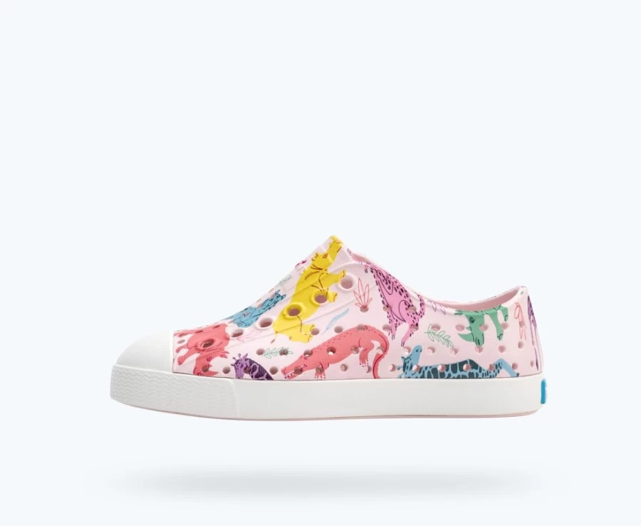 Native Shoes Jefferson Sugarlite Print Girls Sneakers in Milk Pink/Shell White/Sea Fan Safari Friends