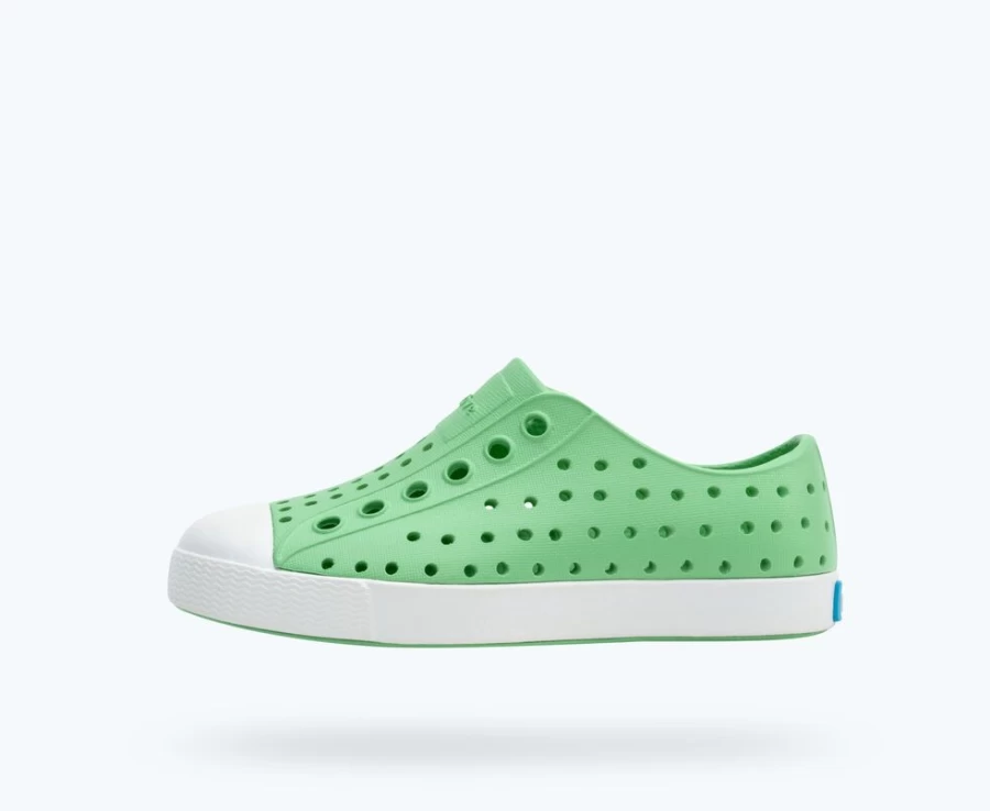 Native Shoes Jefferson Candy Green/Shell White Girls' Lightweight Sneakers