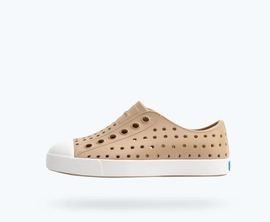 Native Shoes Jefferson Child Girls' Sneakers in Flax Tan/Shell White | Lightweight & Comfortable