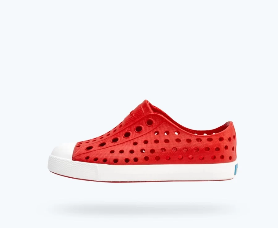 Native Shoes Jefferson Child Girls Torch Red Shell White Lightweight Sneakers