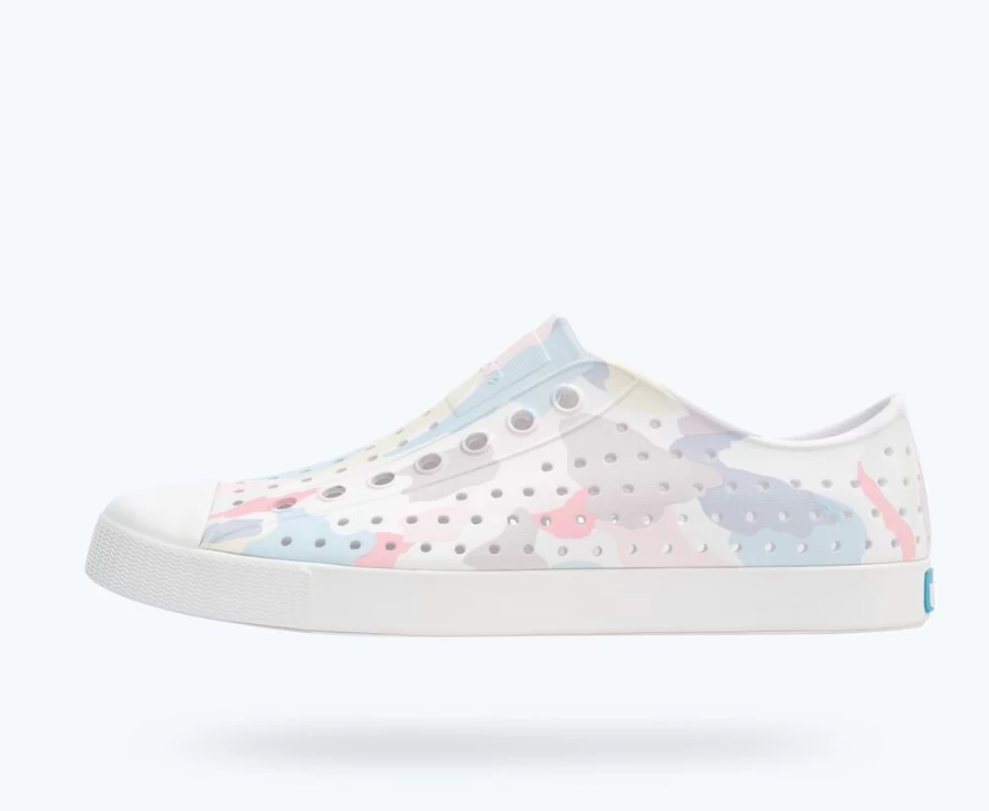 Native Shoes Jefferson Sugarlite Print Women's Sneakers in Shell White & Pink Brush Camo