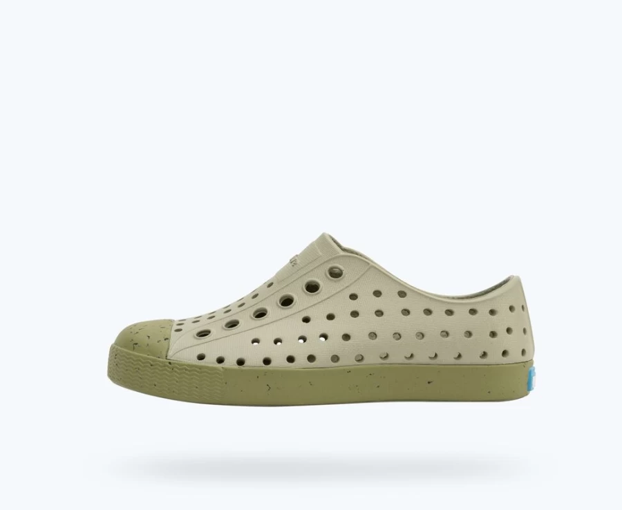 Native Shoes Jefferson Bloom Child Girls' Sneakers in Elm Green, Iguana Green & Jiffy Speckles