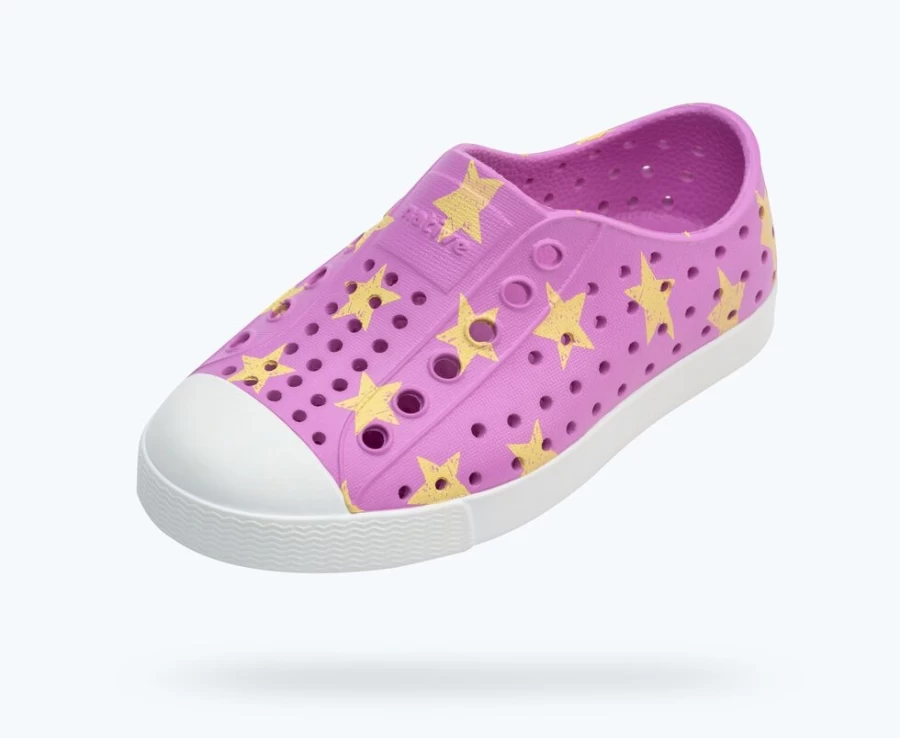 Native Shoes Jefferson Sugarlite Print Sneakers for Girls - Winterberry Pink, Shell White, Morning Stars