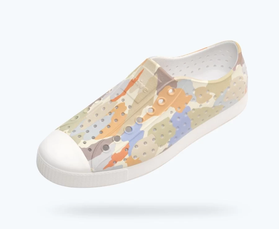 Native Shoes Jefferson Sugarlite Print Women's Sneakers in Shell White & Green Brush Camo