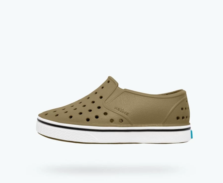 Native Shoes Miles Child Utili Green/Shell White Girls' Lightweight Sneakers